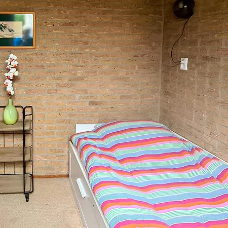 3 Bedroom Cozy In 펜션